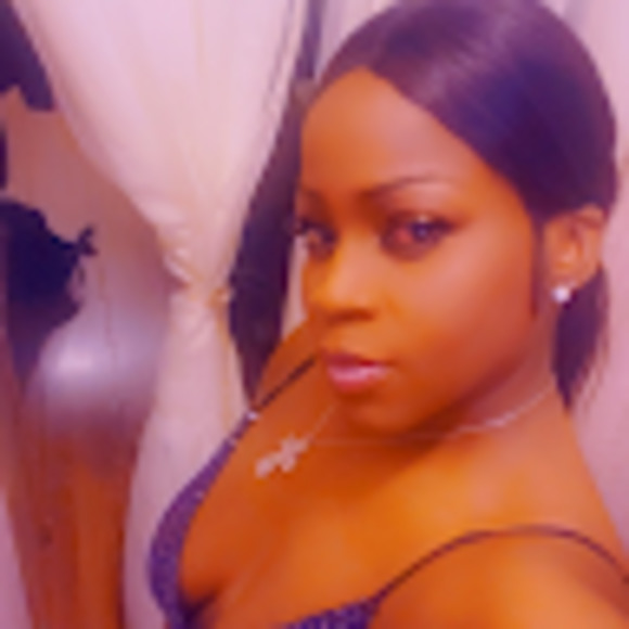 Meet your Posher, Suzette - Picture 1 of 1